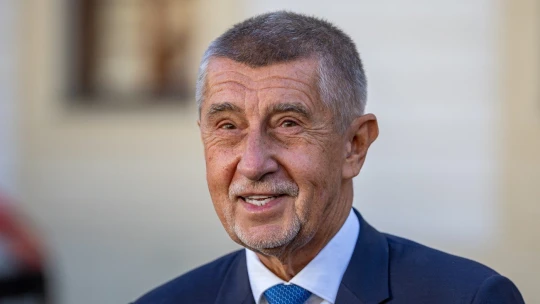 Možná bude vyšší schodek. V rozpočtu chybí šedesát miliard korun, řekl Babiš