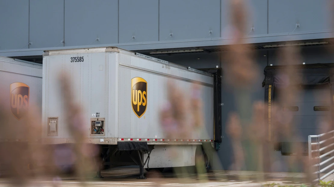UPS letos propustila 48 tisíc zaměstnanců. Restrukturalizace šetří miliardy dolarů