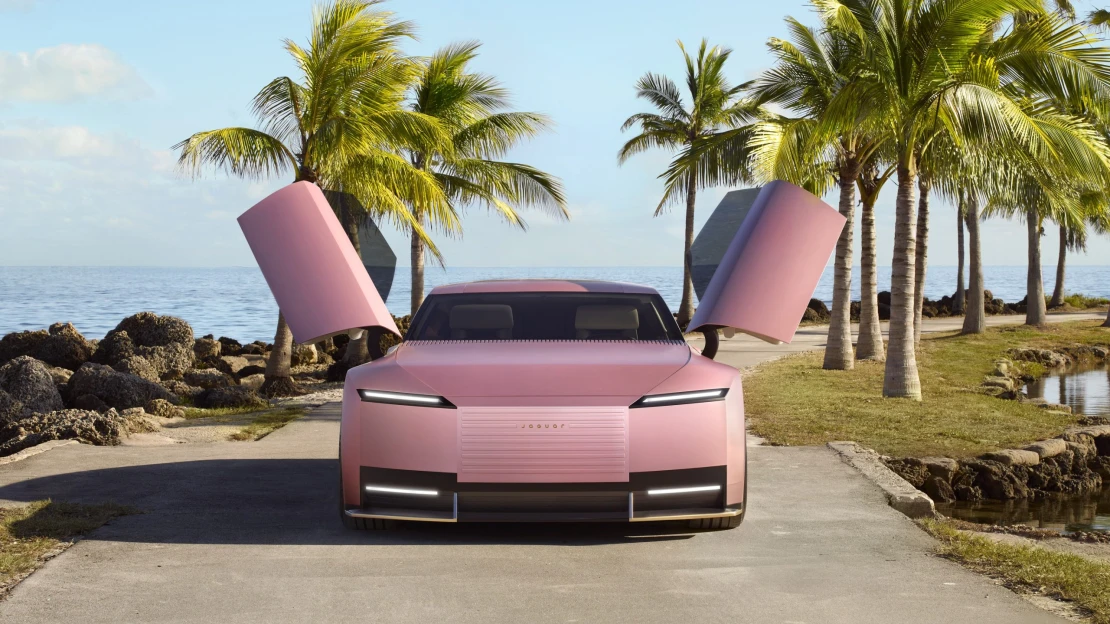 Ranní výběr: Proč letos nebude slibovaný přelomový elektrický Jaguar?