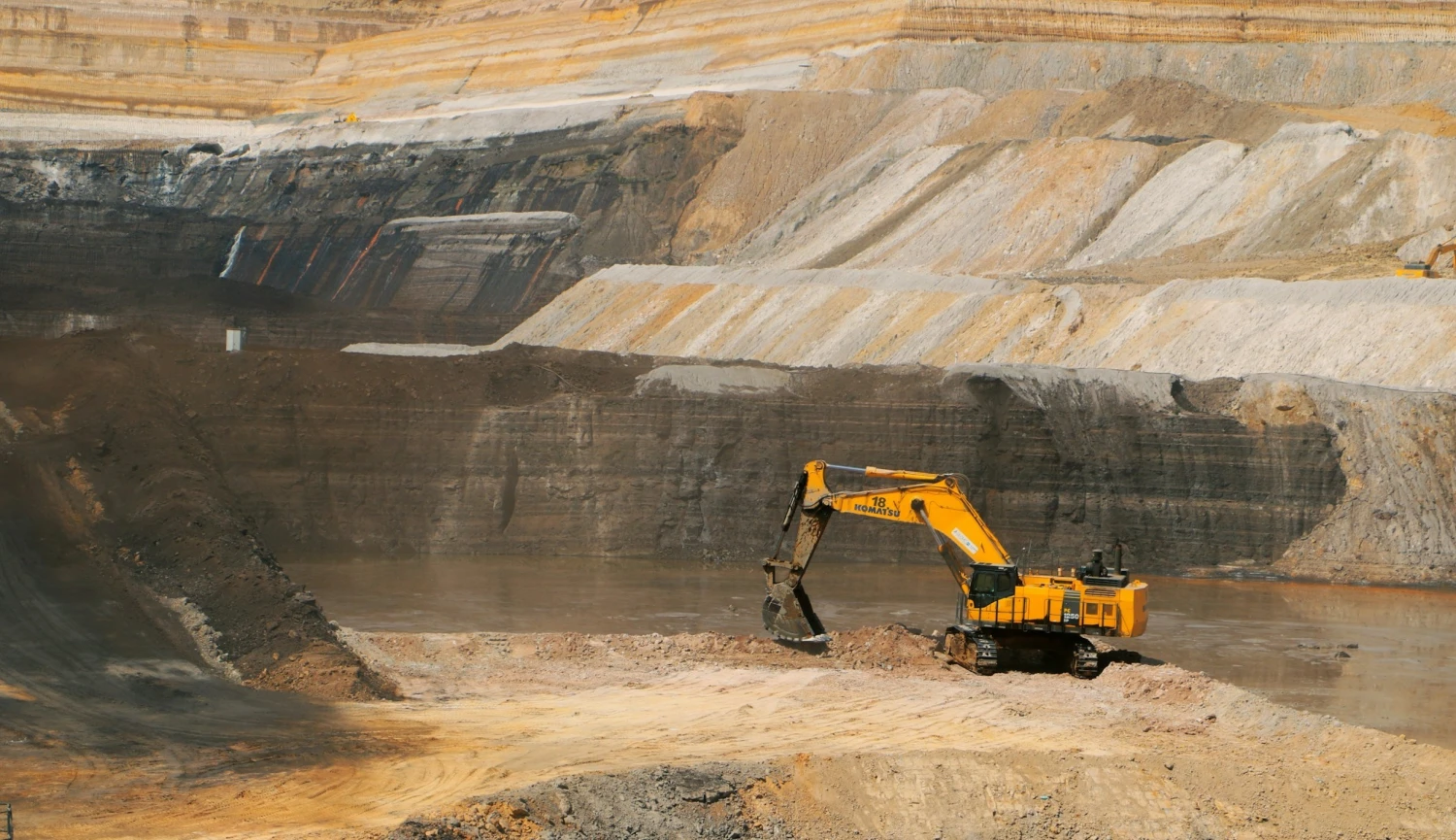 Kritické suroviny? Česko těží jen dvě, svět mezitím zrychluje