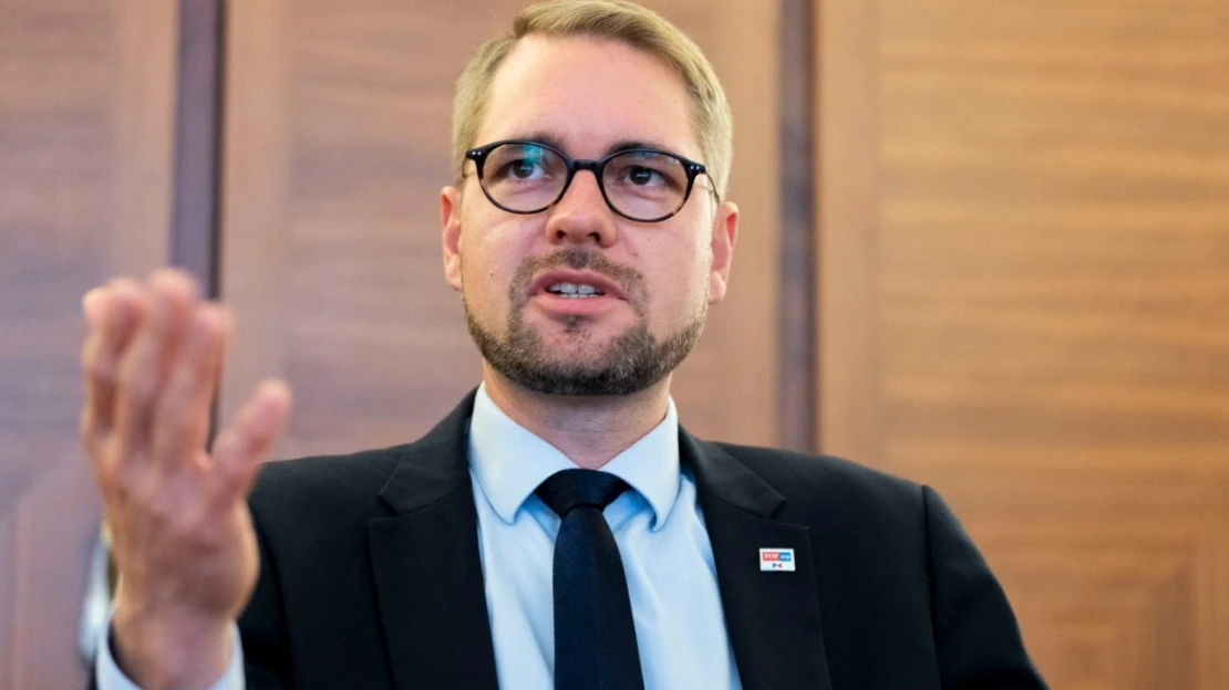 Novým předsedou TOP 09 je poslanec Matěj Ondřej Havel. Nahradí Pekarovou Adamovou