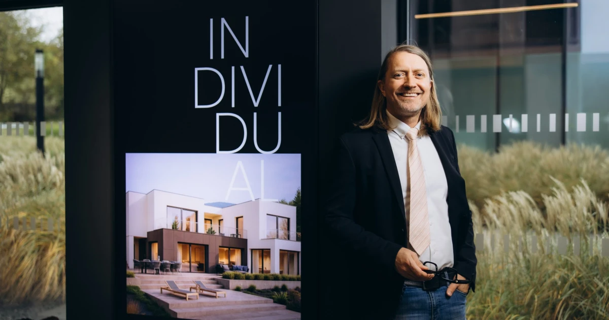 Za čtyři dny k hotovému domu. Jak skupina ELK mění luxusní bydlení v Česku?