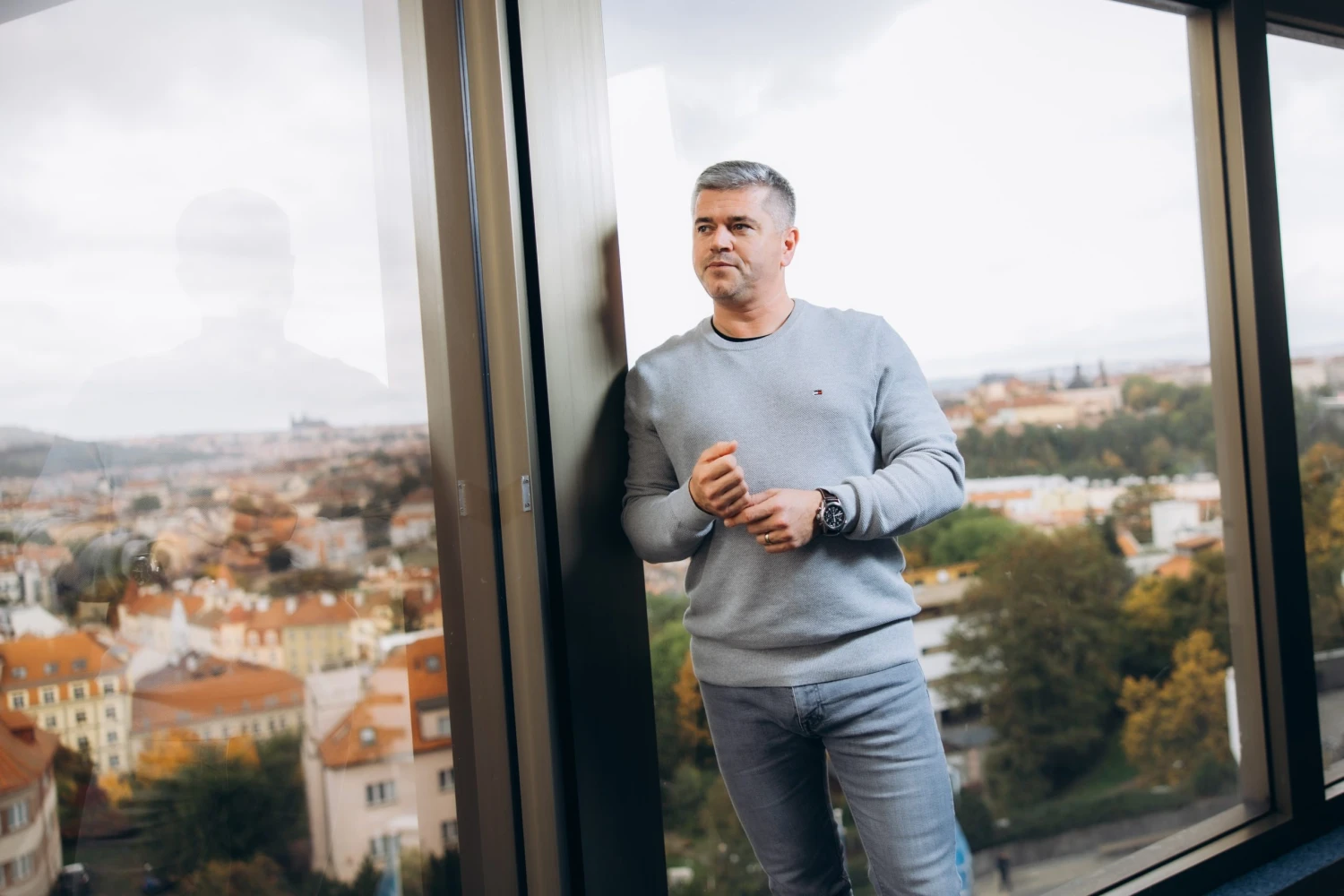 Učí se v lese i na moři. Newton University vytváří podnikatele místo absolventů