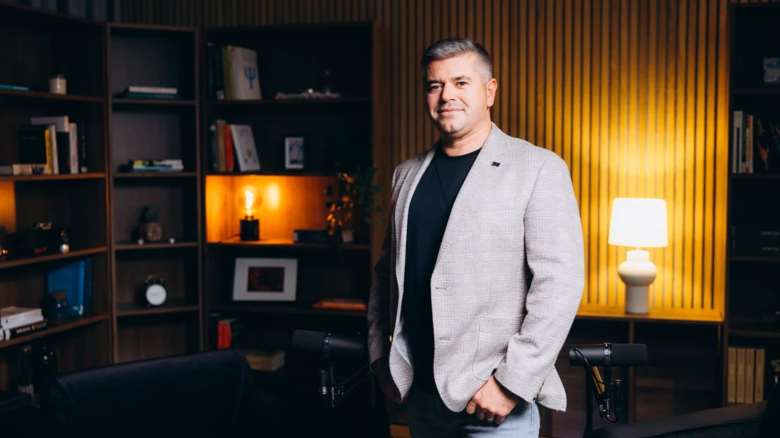 Učí se v lese i na moři. Newton University vytváří podnikatele místo absolventů