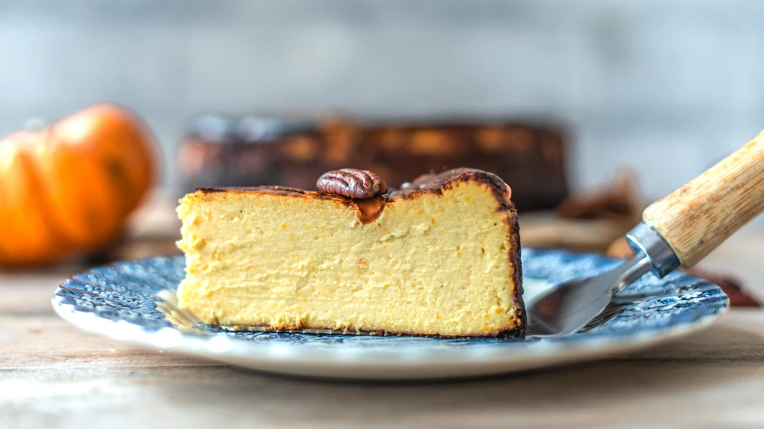 Když se koláč spálí a&nbsp;je to dobře. Dýňová variace baskického cheesecaku