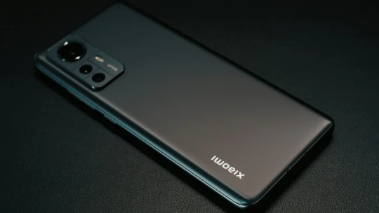 Čínská Xiaomi výrazně zvýšila zisk i tržby. Kvůli čipům budou telefony dražší