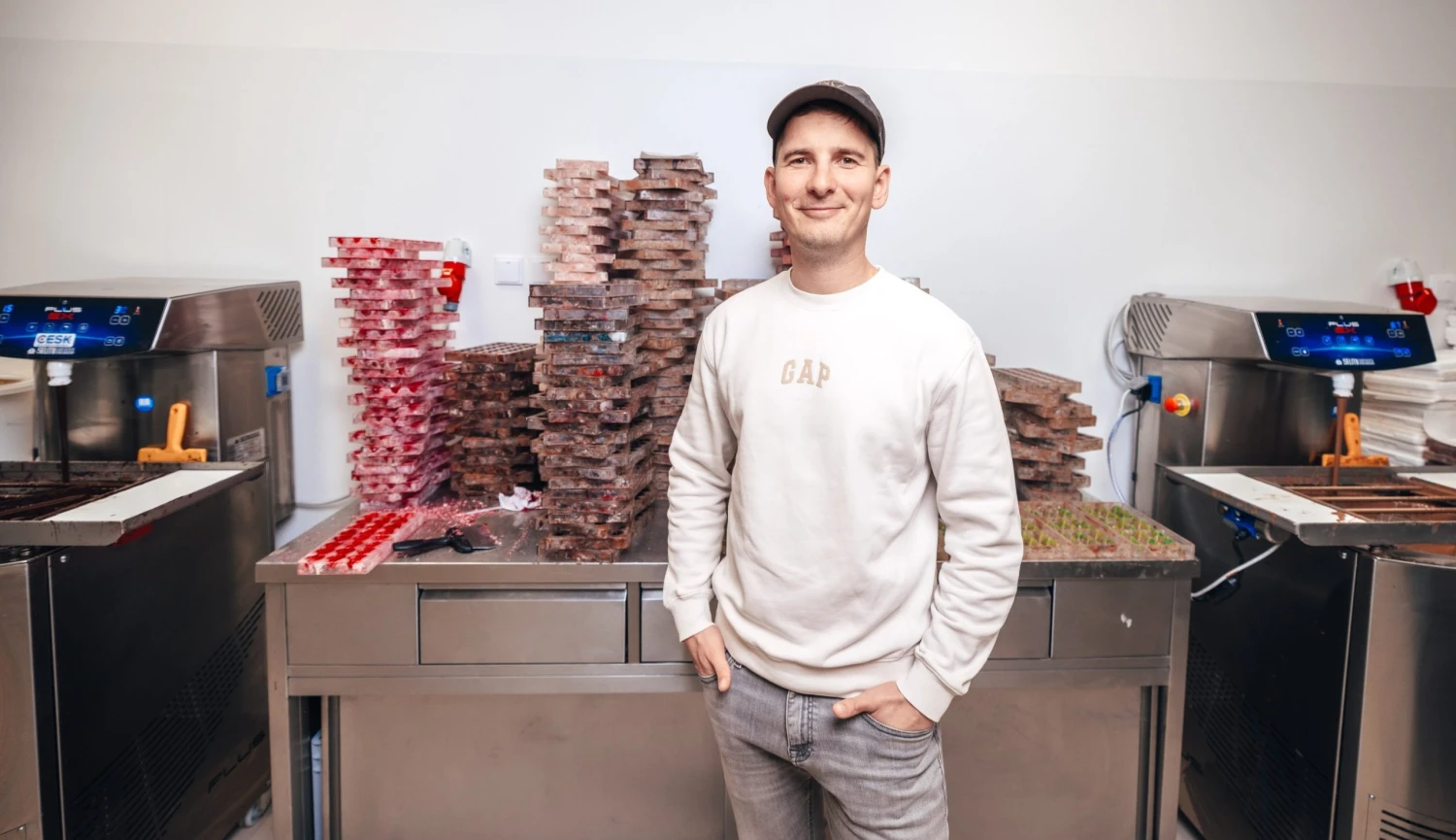 Máme si co říct. Nejen o sedmnáctém listopadu s Bárou Stárek z Díky, že můžem