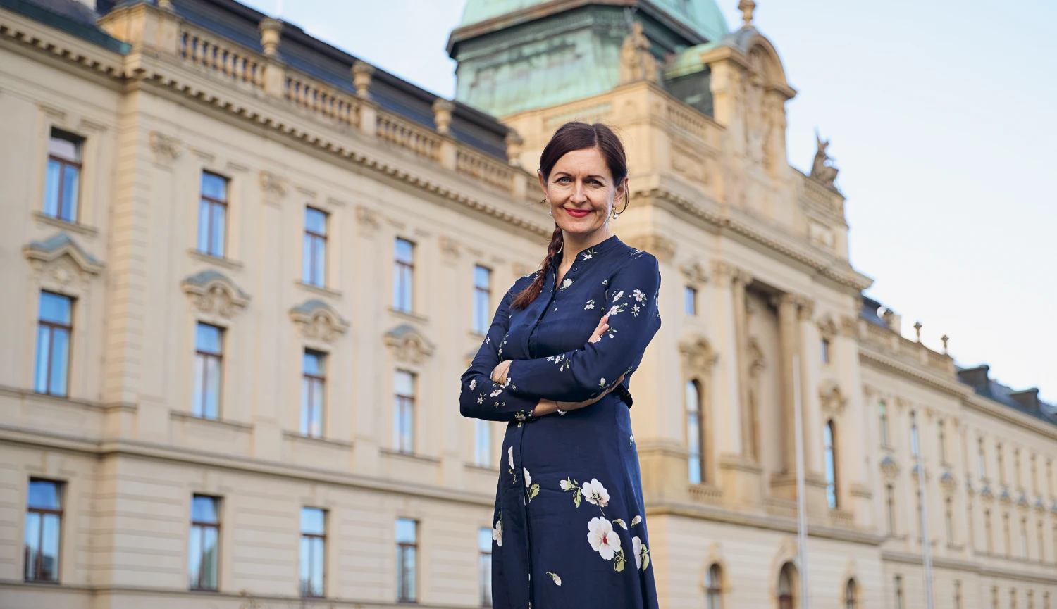 Média na vodítku politiků? Proti vládním plánům se bouří tisíce redaktorů, přidává se i Stárek