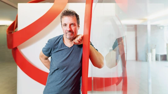 Vypravěč pro českou duši. Jak při tvorbě hitu rozdělit společnost a pak ji spojit