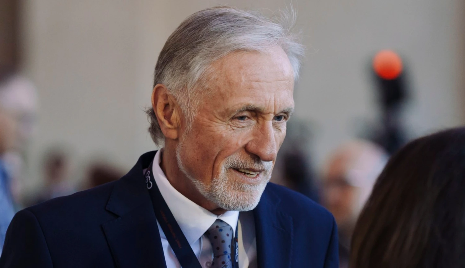 Ne soucit, ale řešení. Topolánek vyrazil do boje s rakovinou, zakládá nadační fond