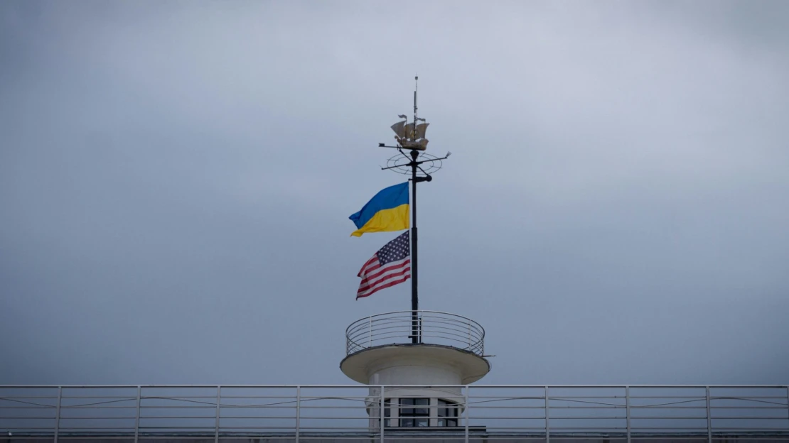 Americký návrh mírového plánu je výhrou pro Rusko. Ukrajina má odevzdat Krym a Donbas