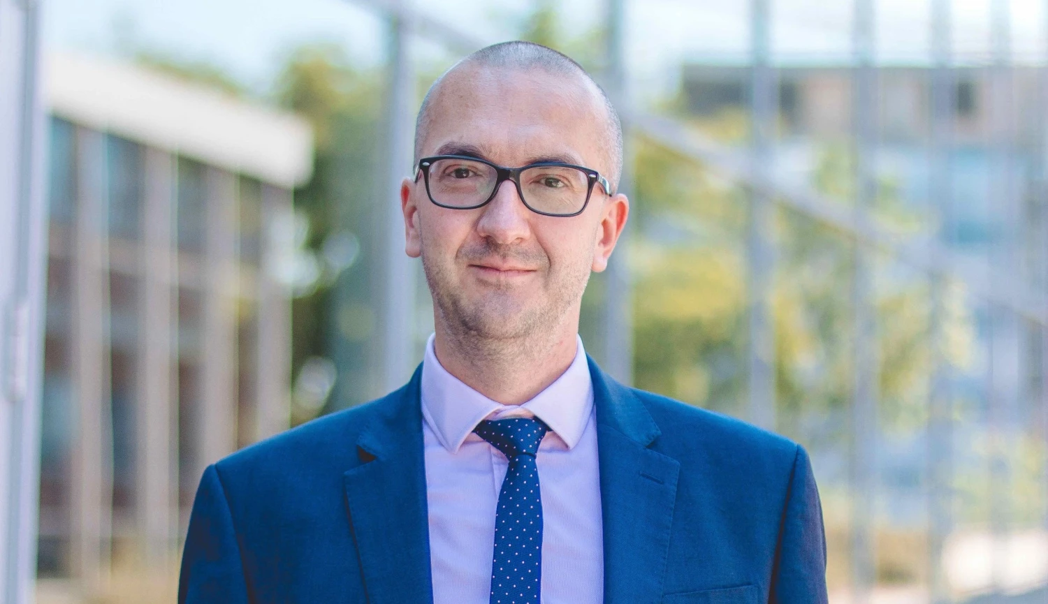 Bohatství jako prokletí. Odborník radí, jak mají správně fungovat rodinné firmy