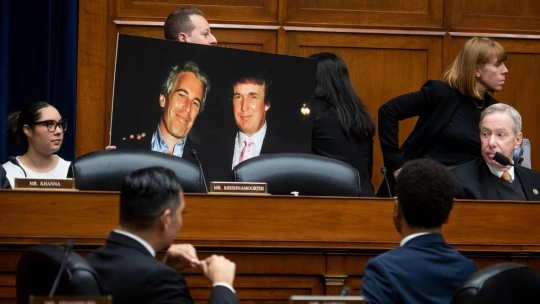 Jak dobře se znali Donald Trump a&nbsp;Jeffrey Epstein? Přinášíme kompletní časovou osu