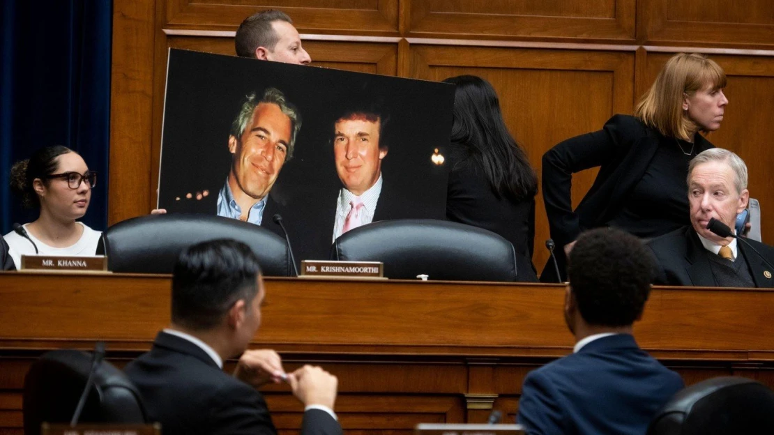 Jak dobře se znali Donald Trump a&nbsp;Jeffrey Epstein? Přinášíme kompletní časovou osu