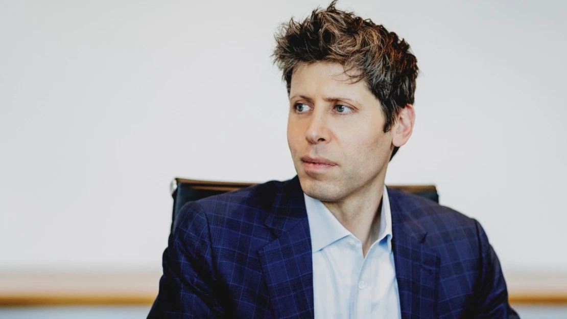 Pec na peníze. Proč OpenAI každý týden prodělá téměř miliardu dolarů?