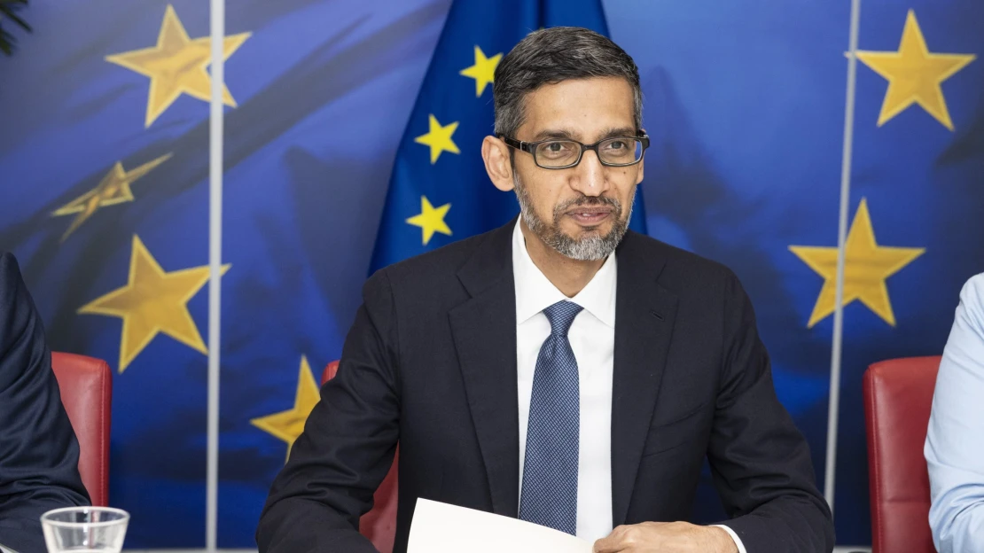 Žádná firma není imunní proti splasknutí bubliny AI, varuje šéf Googlu