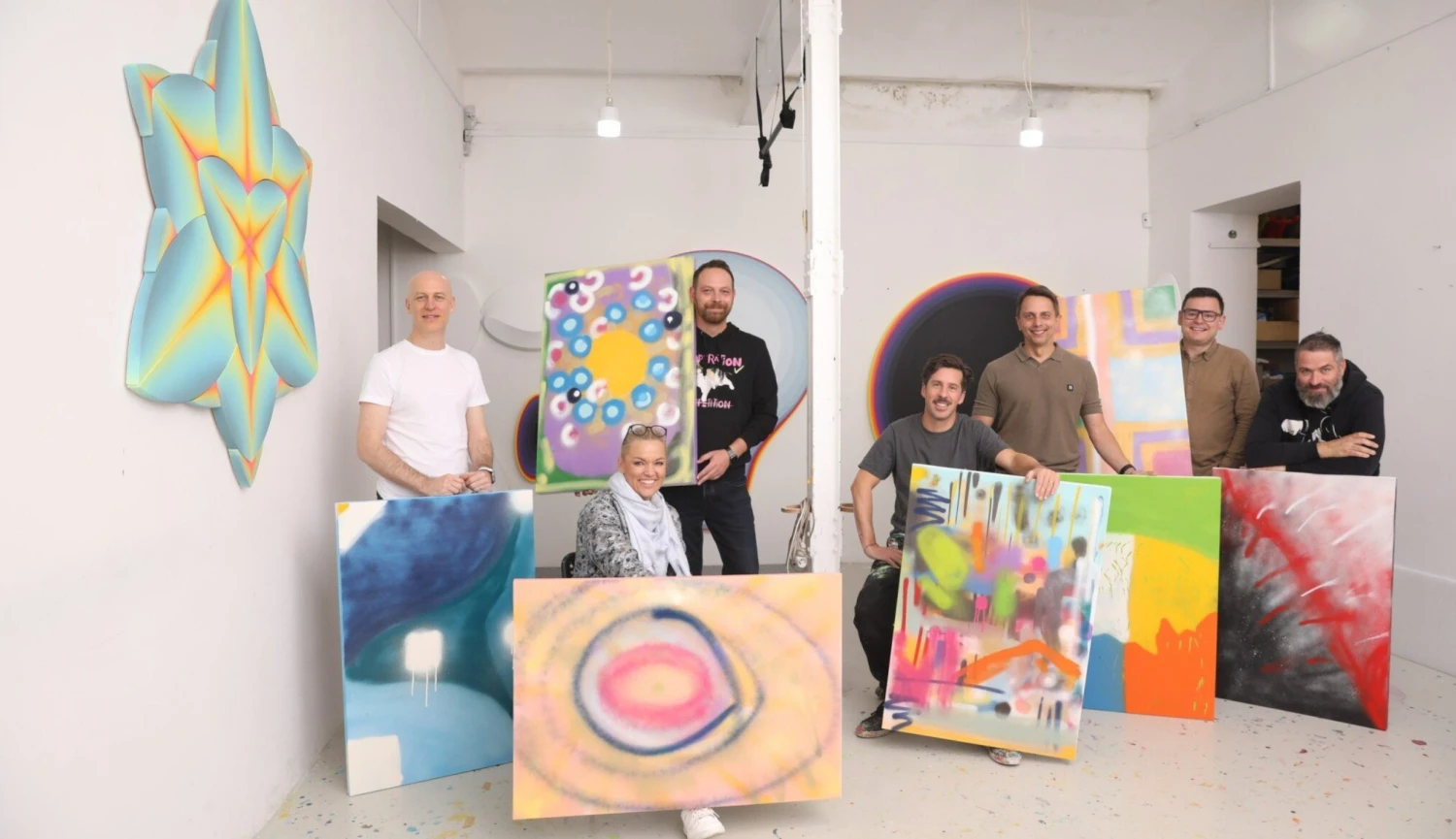 Vzali jsme top manažery sprejovat s legendárním umělcem. Jak to dopadlo?