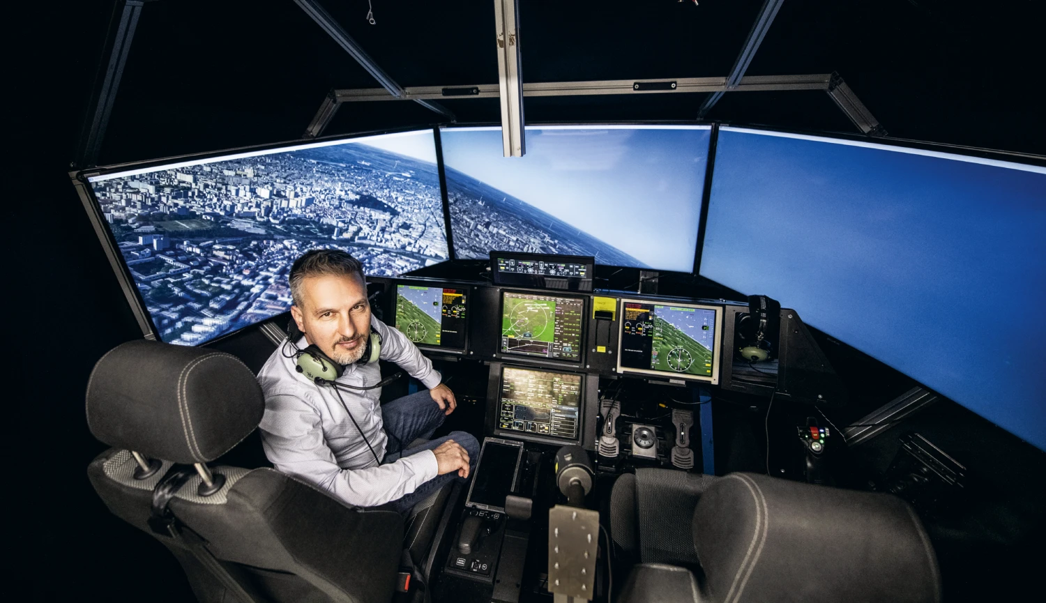 Tajemství černé skříňky. Závišek prozrazuje, jak vypadá budoucnost globálního letectví