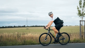 Šlapat jako o život. Mimořádný cyklorozhovor s šéfem Komerčky o propojení byznysu se sportem