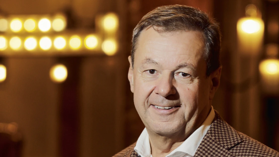 Poslední mušketýr. Kdo je muž, který před soudem bránil Miloše Zemana