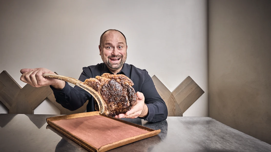 Nejznámější řezník Česka otvírá další podnik. Kšána uvaří i vnitřnosti