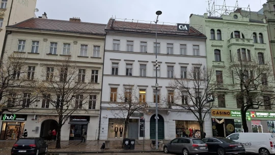 Pytloun koupil budovu na Václavském náměstí a udělá z ní další hotel. Bude už šestnáctý