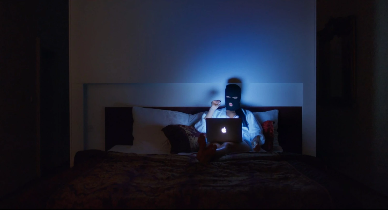 Virtuální přítelkyně