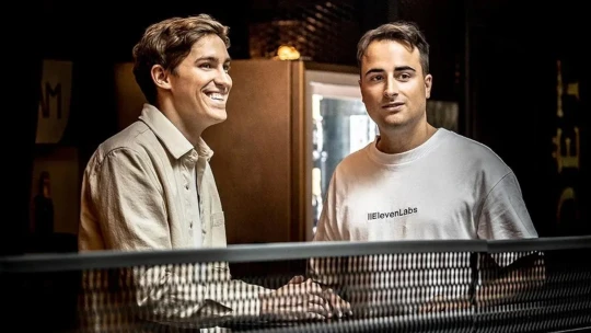 A dabéři nebudou mít co žrát. Aneb jak dva Poláci vydělali na AI hlasech miliardy