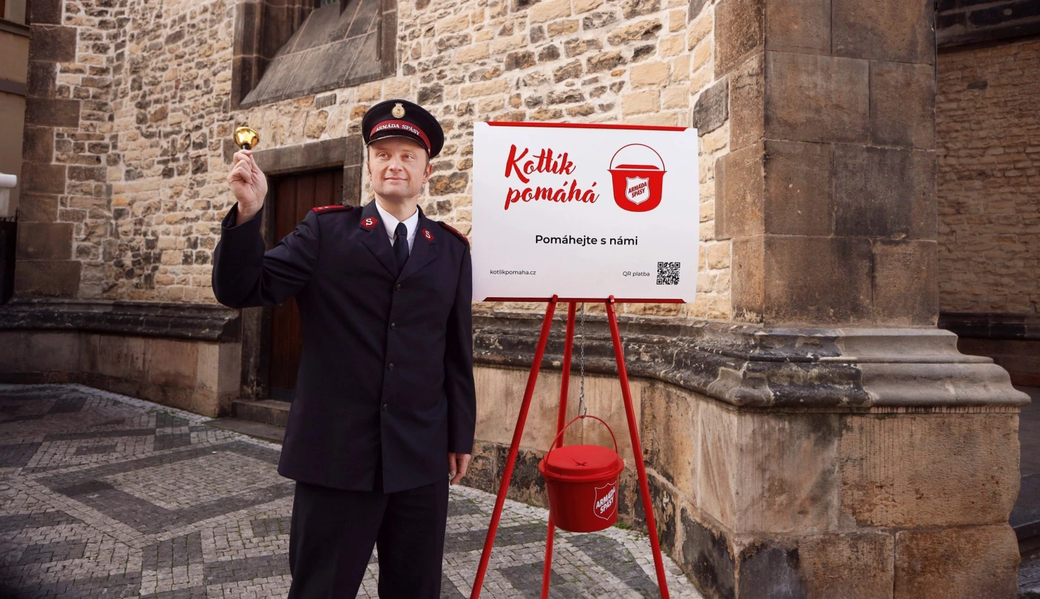 Kotlíky se rozeznějí. Do českých ulic se vrací jedna z&nbsp;nejstarších sbírek na světě