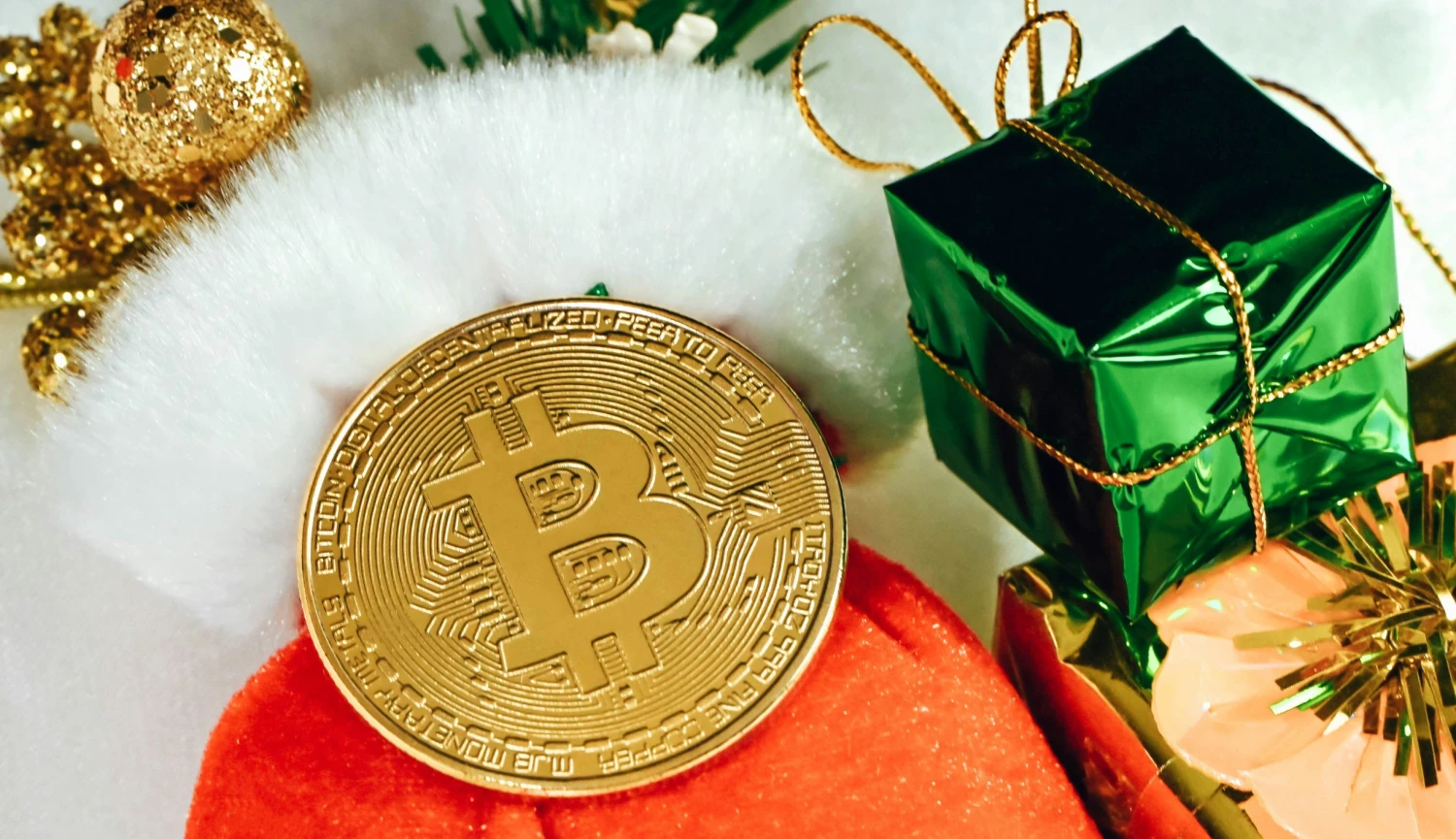 Investiční Vánoce. Jak kreativně darovat akcie či&nbsp;kryptoměny?
