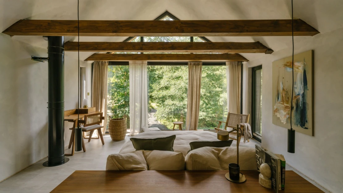 Sklo, dřevo a&nbsp;příroda. Casa Calma přináší do Orlických hor nový glampingový zážitek