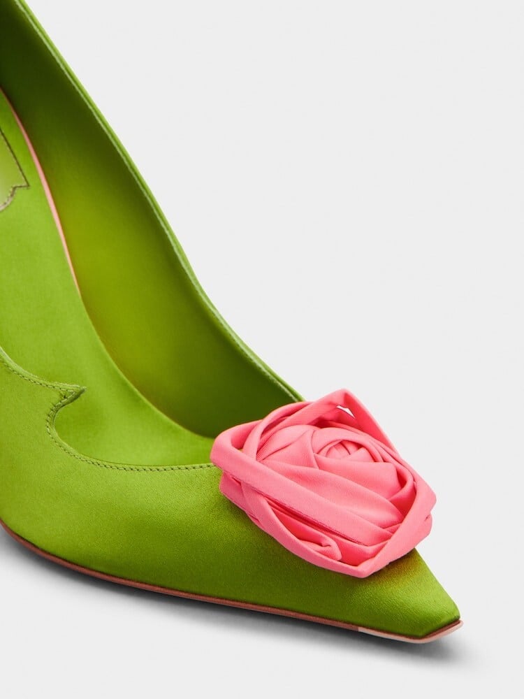 Královské lodičky či vstup do Paddock Clubu. Zuzana Kubíčková vybírá luxusní vánoční dárky