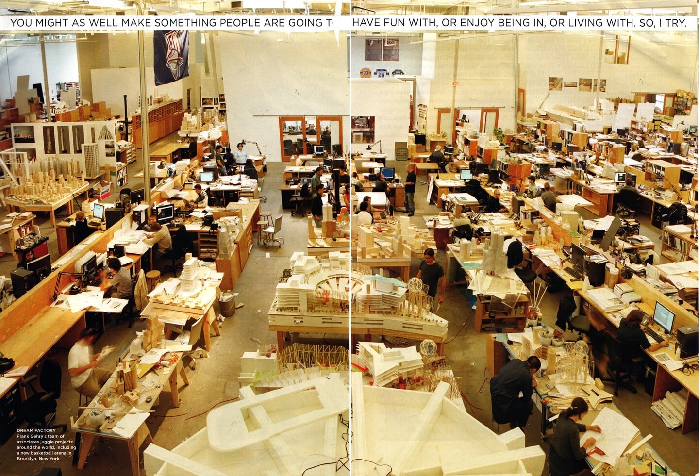 Hokej ho dostal k Franku Gehrymu. Co si český architekt odnesl z práce pro legendu