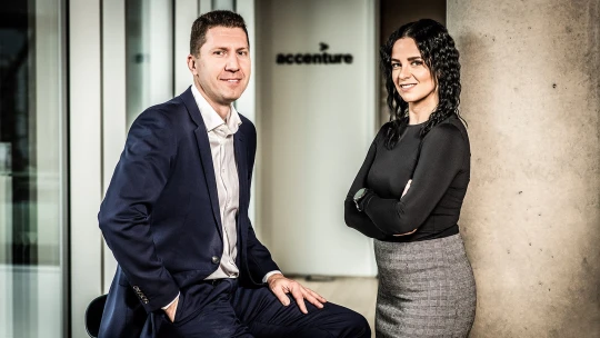 Jak na kyberbezpečnost v&nbsp;éře AI. Všechna pravidla se mění, varují experti Accenture