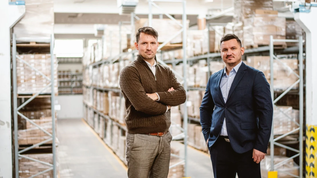 Byznysová síla modrého banánu. Štěrbovi stavějí u Starého Města logistický hotspot