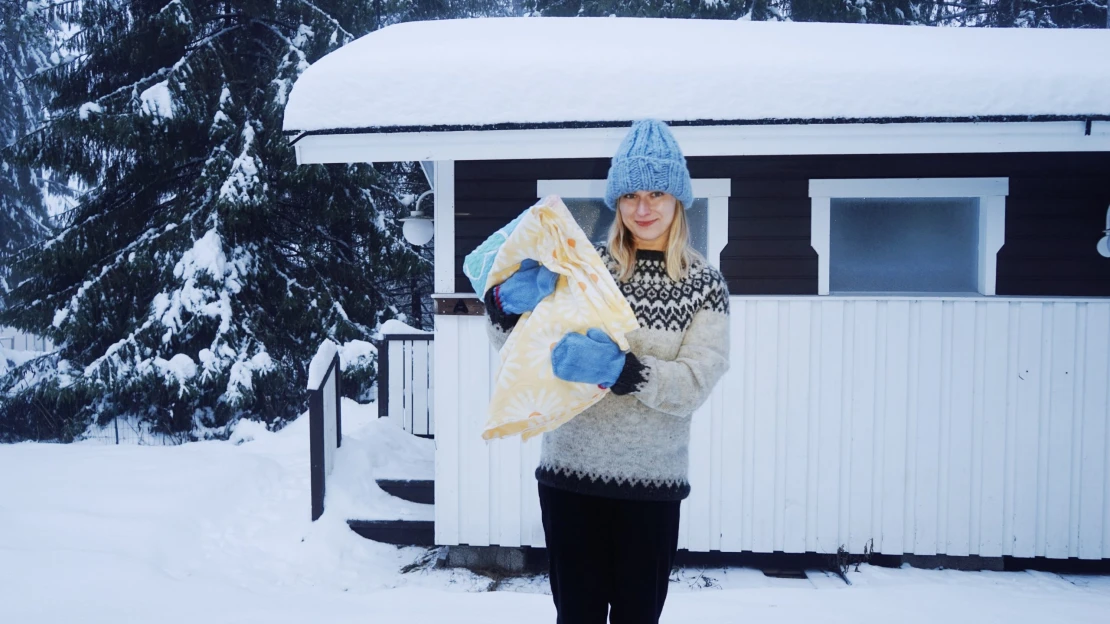 Laponská upcyklace. Češka šije z vintage látek nalezených ve finských second handech