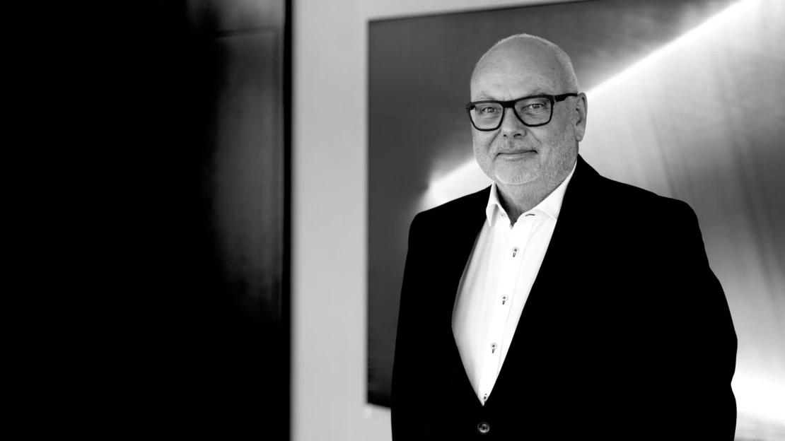 Zemřel podnikatel Karel Kadlec. Stál za dovozem luxusních aut do Česka