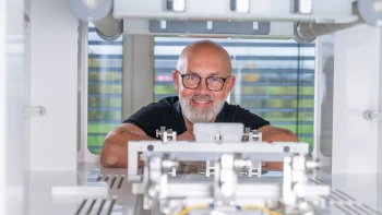 Hrát vabank. Elmarco vsadilo na nanovlákna, teď se svými stroji dobývá svět