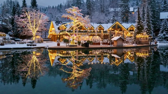 Advent ve slovinských horách. Neokoukané tratě, gastro hody i stezka vrcholky stromů