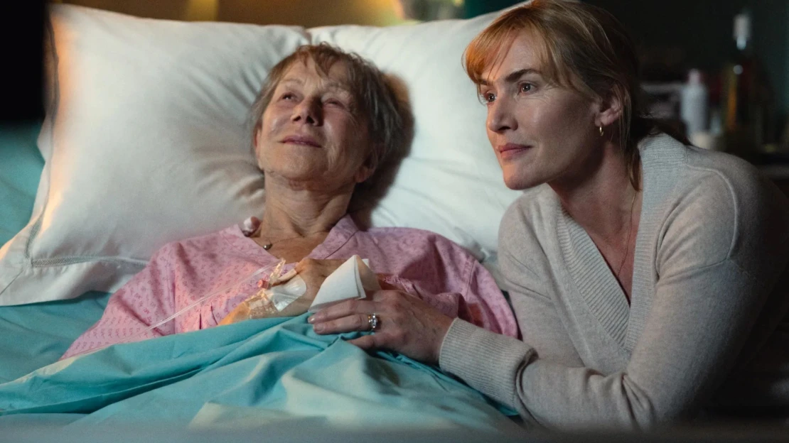 Kate Winslet, Helen Mirren a&nbsp;jímavé drama o&nbsp;odcházení. Rozbalíte dárek Netflixu?