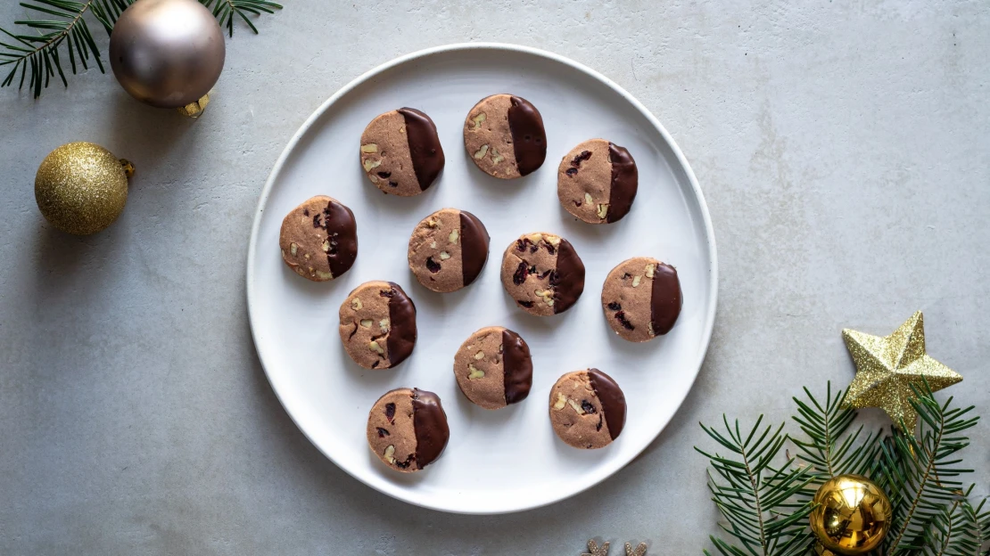 Perníkové Masarykovo cukroví. Křupavější, voňavější & návykovější