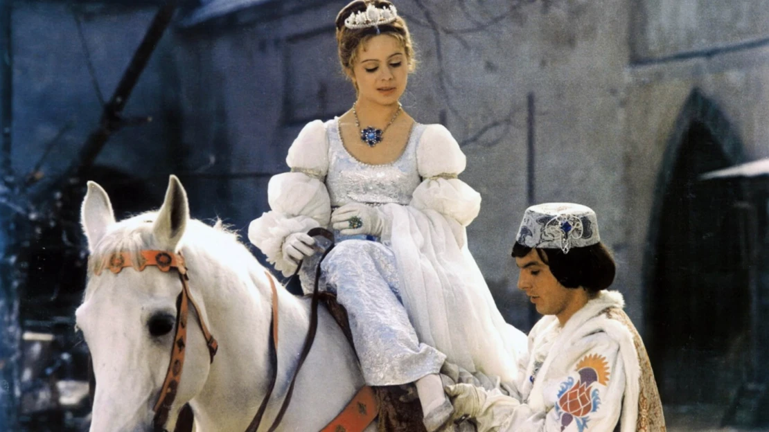 Jak se platí princezny. Kolik stojí vánoční pohádky?