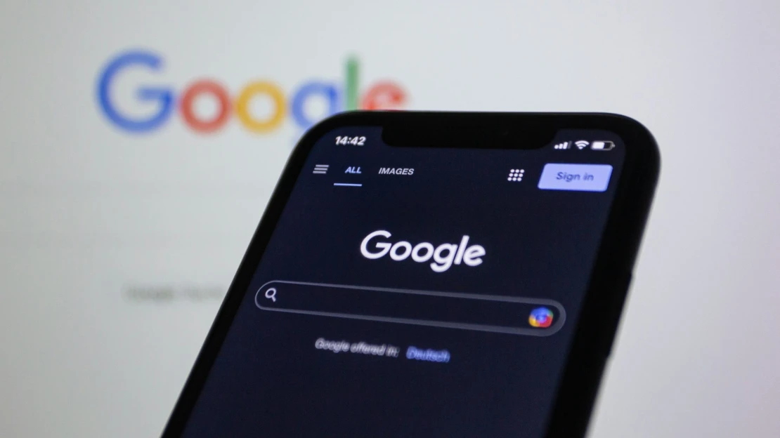 Google podle serveru uzavřel dohodu s&nbsp;Pentagonem. Umožní ministerstvu tajně používat AI systémy