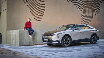 Když je DS N°8 dobré pro prezidenta Francie, je dobré i&nbsp;pro tebe!