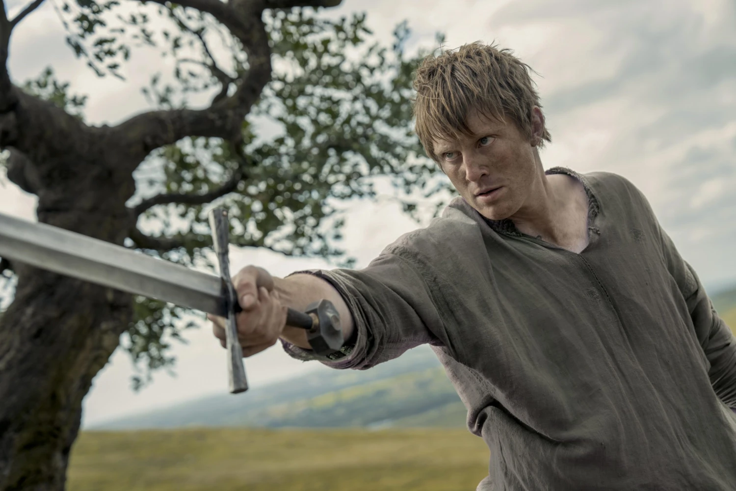 Žádní draci či nemrtví. Chtěli jsme intimní příběh, říká tvůrce nové „Hry o trůny“