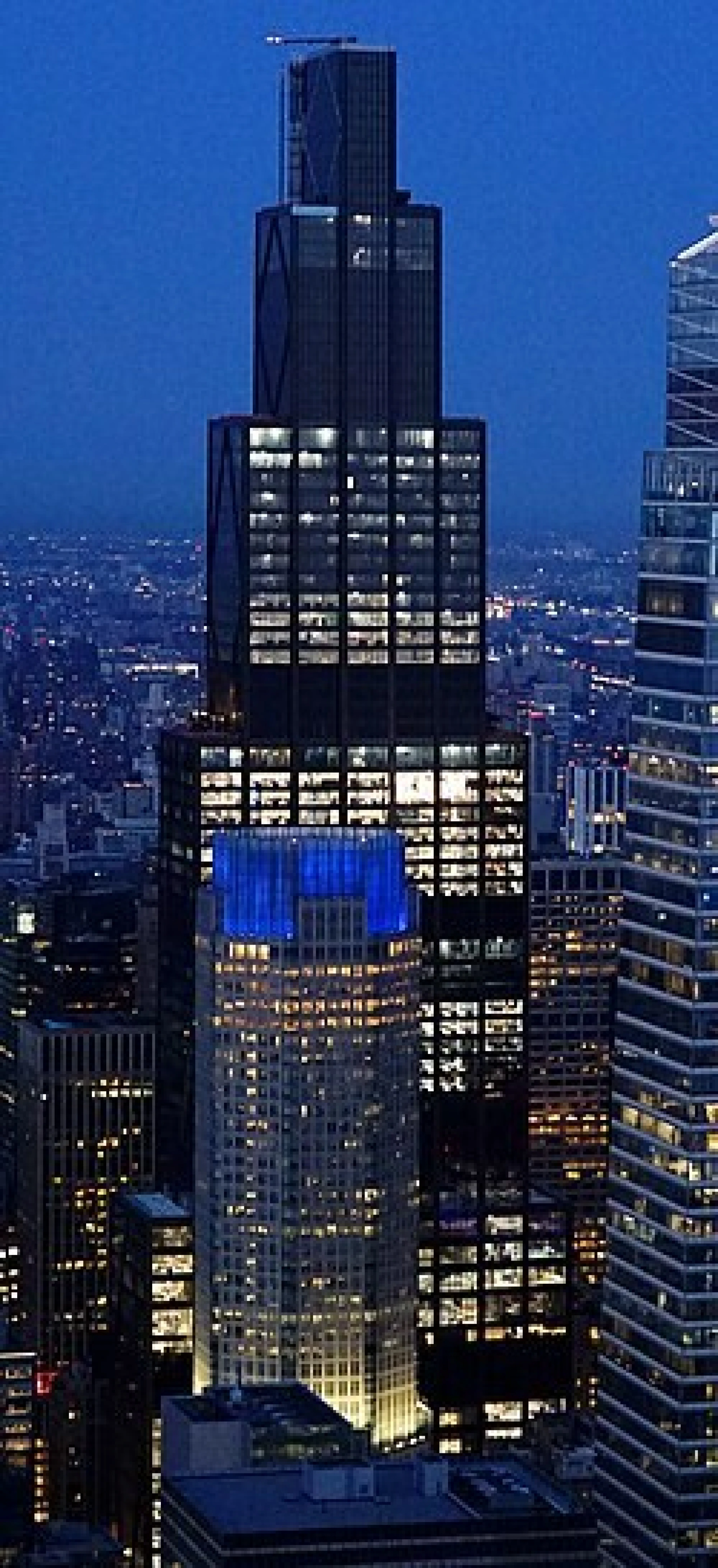 Megaprojekty Západu a Číny. Umíme jít pod zem i do oblak, s rozlohou to je horší