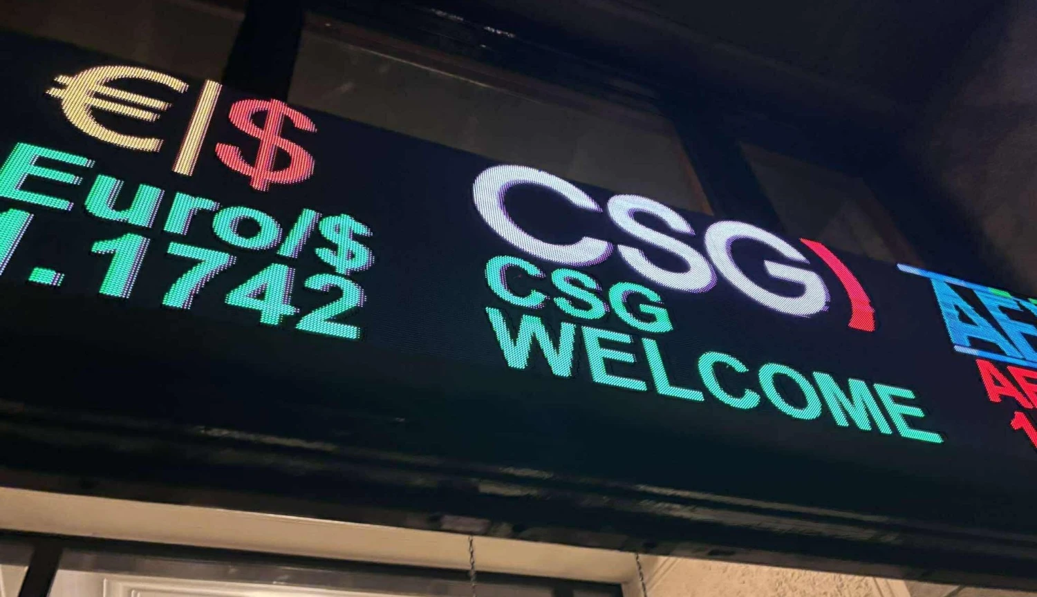 Jako Vodafone nebo Adidas. Jak moc vyrostla Strnadova skupina CSG?