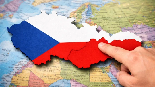 Koupíme Slovensko. Jak by to vypadalo, kdyby se česká vláda inspirovala Trumpem