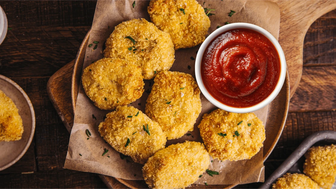 Domácí kuřecí nugety jako malá odměna bez zbytečných ingrediencí