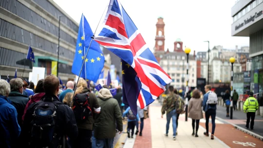 Šest let poté. Šrámy po&nbsp;brexitu jsou v&nbsp;britské ekonomice stále jasně vidět 